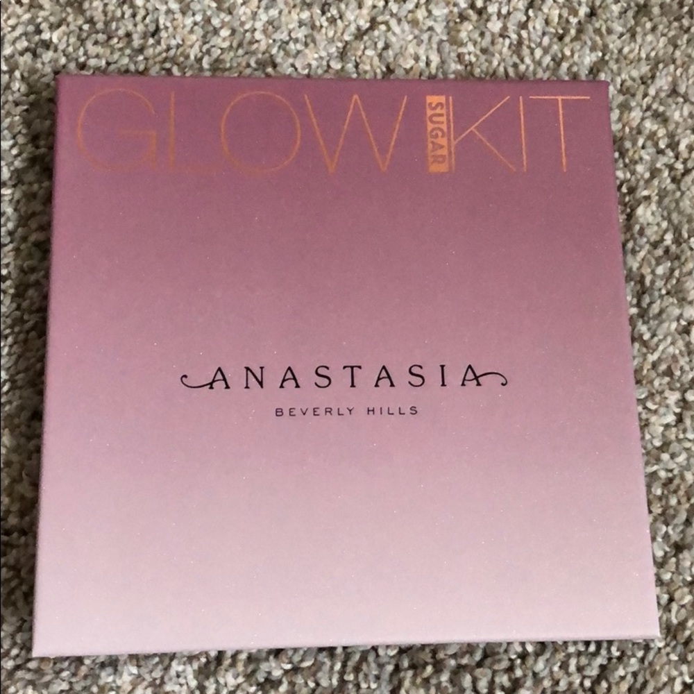 Anastasia sugar glow kit